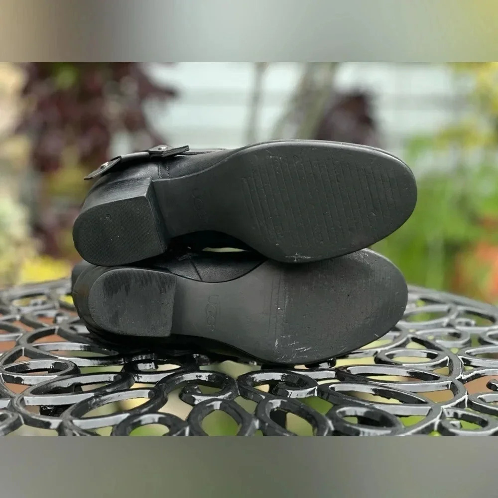 UGG — Elysian Black Leather Boot - Picture 5 of 6